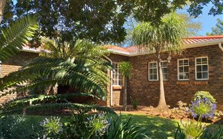 2 Bedroom House in Safari Gardens