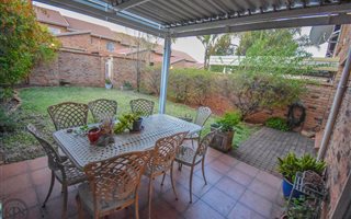 3 Bedroom Duplex in Hennopspark