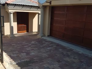 3 Bed House in Danville
