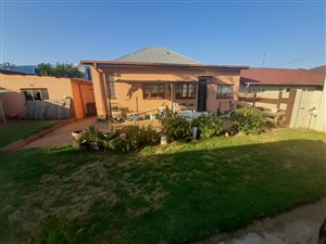 3 Bed House in Burgershoop