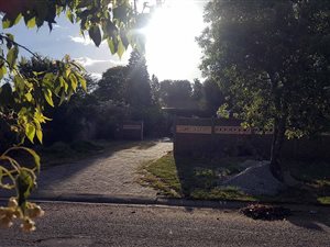 4 Bed House in Riebeeckstad