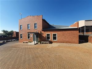 1200 m² Industrial space in Monavoni