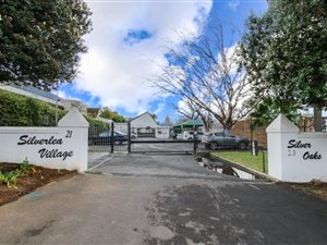 2 Bed House in Wynberg