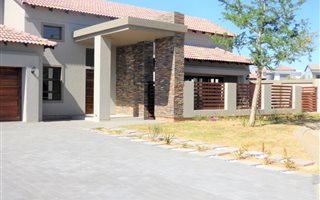 4 Bedroom House in Clearwater Estate