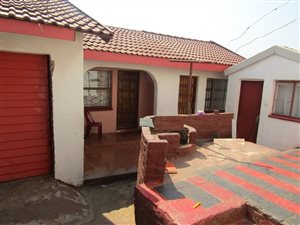 2 Bed House in Atteridgeville
