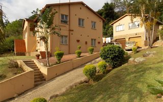 5 Bedroom House in Silverglen