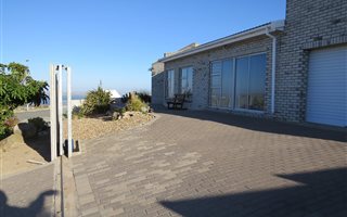 3 Bedroom House in Saldanha