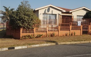 3 Bedroom House in Whiteridge
