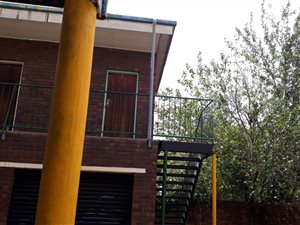 3 Bed Apartment in Vereeniging Central