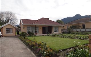 3 Bedroom House in Camphers Drift