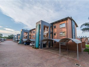 2 Bed Apartment in Montana Park
