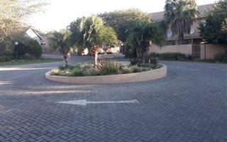2 Bedroom Simplex in Thatchfield