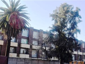 2 Bed Flat in Germiston South