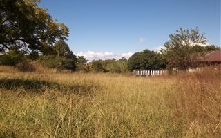 1038 m² Land available in Amajuba Park