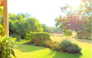 68 ha Farm in Hekpoort