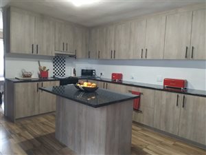 3 Bed House in Ravensmead
