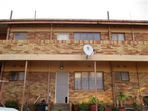 1 Bed Townhouse in Protea Park