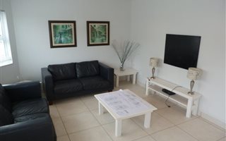 2 Bedroom Apartment in Red Hill