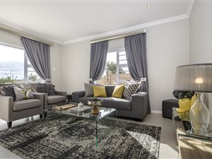 3 Bedroom House in Westbrook