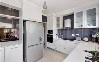 3 Bedroom Townhouse in Weltevreden Park