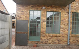 1 Bedroom Simplex in Annlin