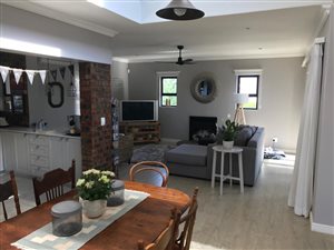 3 Bed House in Kelderhof Country Village