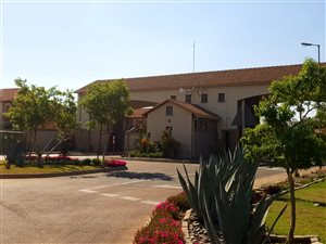 574 m² Land available in Newmark Estate