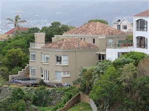 3 Bedroom House in The Heads