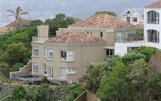 3 Bedroom House in The Heads