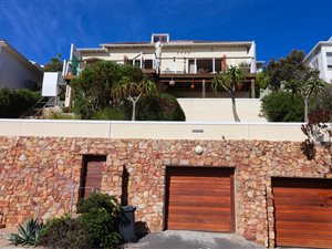 3 Bed House in Fish Hoek