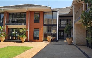 150 m² Office Space in Bedfordview
