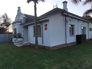 3 Bed House in Paramount Estate