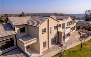 4 Bedroom House in Sterrewag