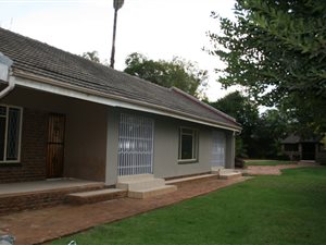 3 Bed House in Hennopspark