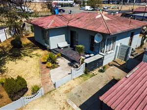 3 Bed House in Tedstoneville