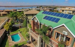 5 Bedroom House in Bankenveld