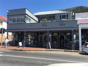 1 Bed Apartment in Kalk Bay