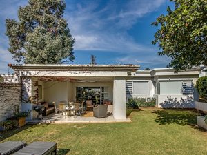 3 Bed House in Atholl