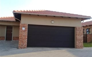 3 Bedroom Cluster in Noordwyk