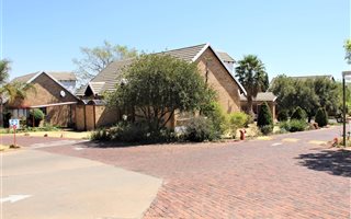 3 Bedroom Townhouse in Monument