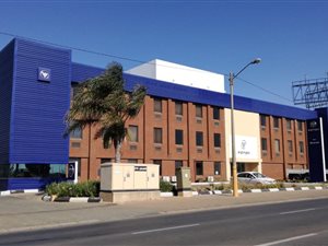 11500 m² Industrial space in Isando