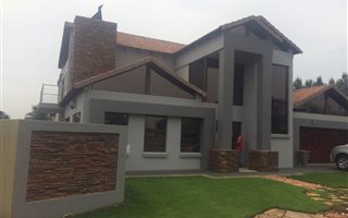 4 Bedroom House in Raslouw