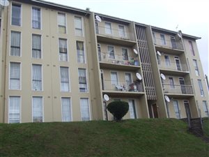 2 Bed Apartment in Pineside