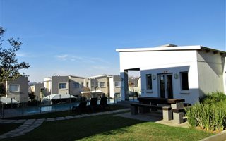 2 Bedroom Apartment in Beverley