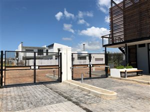 540 m² Land available in Kabeljous