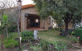 2 Bedroom House in Vaal Marina