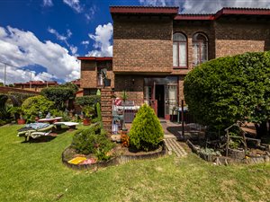 2 Bed Duplex in The Hill