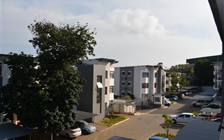 2 Bedroom Apartment in Umbogintwini