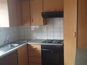 3 Bed Apartment in Vanderbijlpark SE