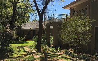 5 Bedroom House in Clubville